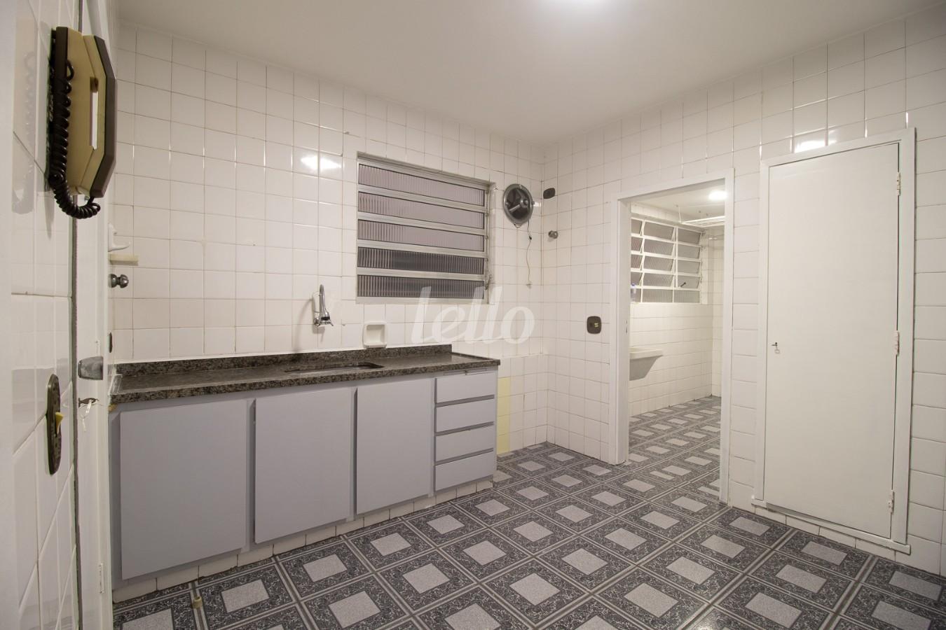 AREA DE SERVIÇO de Apartamento para alugar, Padrão com 95 m², 2 quartos e 1 vaga em Bela Vista - São Paulo