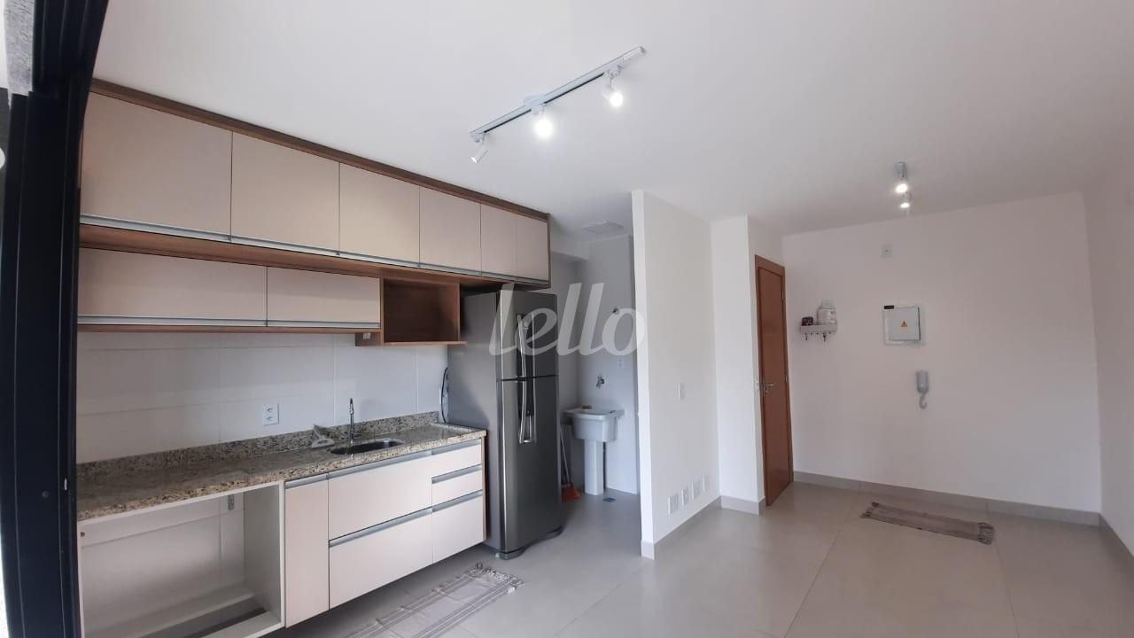 SALA/COZINHA de Apartamento para alugar, Padrão com 50 m², 2 quartos e 1 vaga em Jardim São Paulo - São Paulo