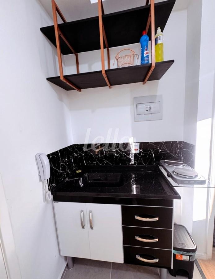 COZINHA de Apartamento à venda, Padrão com 23 m², 1 quarto e em Sé - São Paulo