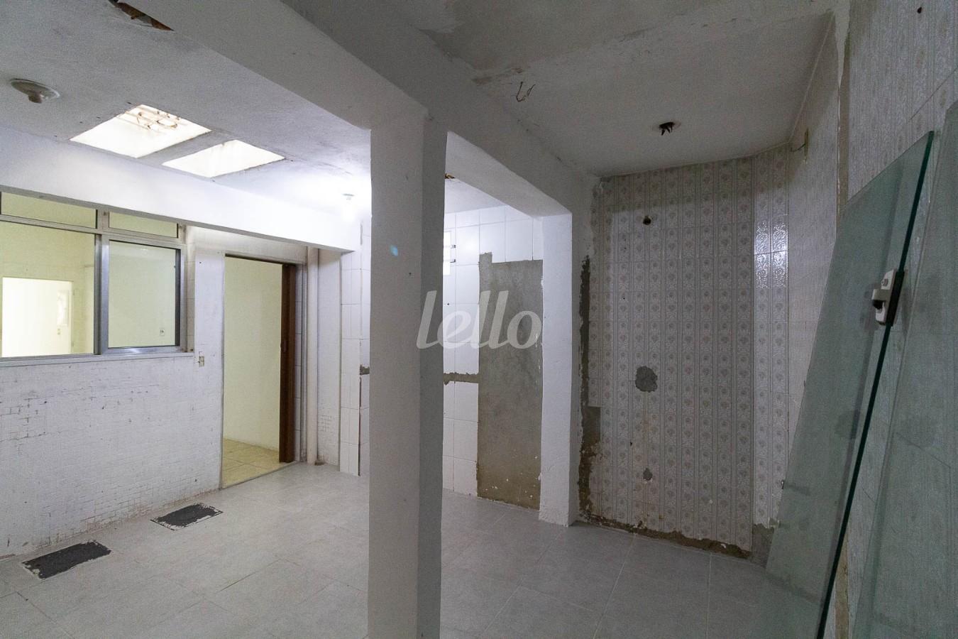 SALA de Casa para alugar, sobrado com 141 m², 3 quartos e em Vila Gomes Cardim - São Paulo