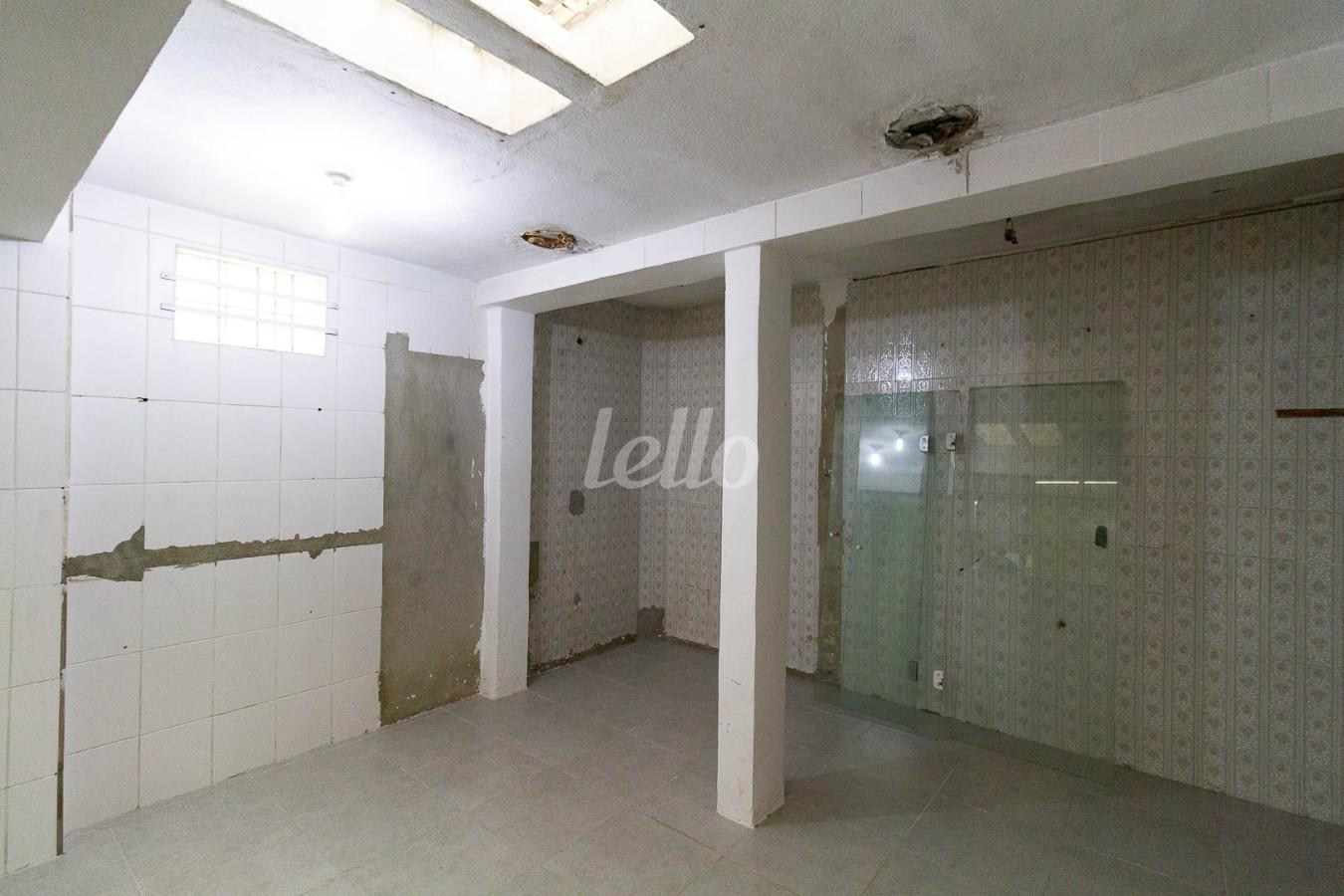 SALA de Casa para alugar, sobrado com 141 m², 3 quartos e em Vila Gomes Cardim - São Paulo