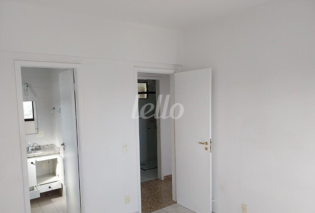 DORMITÓRIO SUITE de Apartamento para alugar, Padrão com 82 m², 3 quartos e 2 vagas em Vila Valparaíso - Santo André