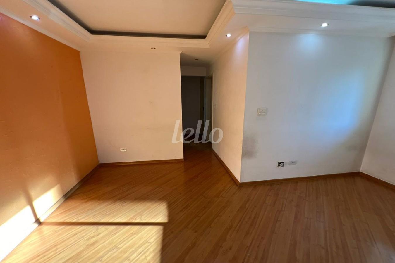 SALA de Apartamento à venda, Padrão com 60 m², 3 quartos e 1 vaga em Vila Guilherme - São Paulo