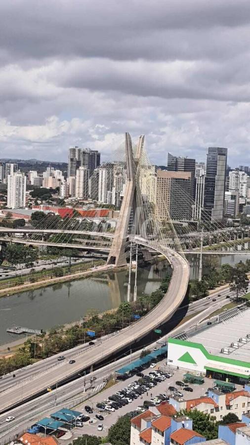 VISTA de Apartamento para alugar, Padrão com 35 m², 1 quarto e 1 vaga em Real Parque - São Paulo