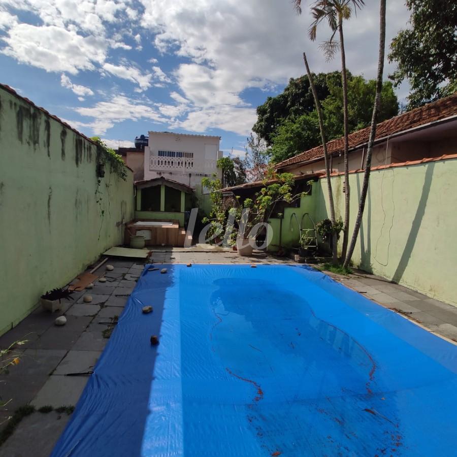 PISCINA de Casa à venda, sobrado com 280 m², 5 quartos e 2 vagas em Vila Maria Alta - São Paulo