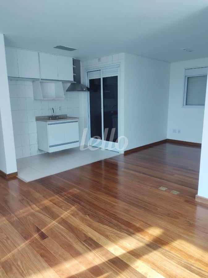 COZINHA de Apartamento à venda, cobertura - Padrão com 123 m², 1 quarto e 3 vagas em Pinheiros - São Paulo