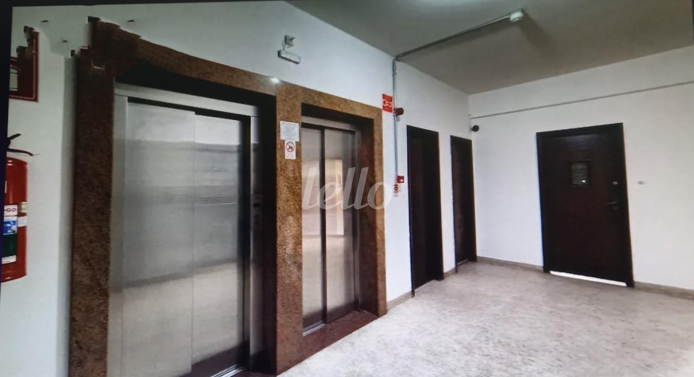 HALL DE ENTRADA de Sala / Conjunto à venda, Padrão com 132 m², e em Sé - São Paulo