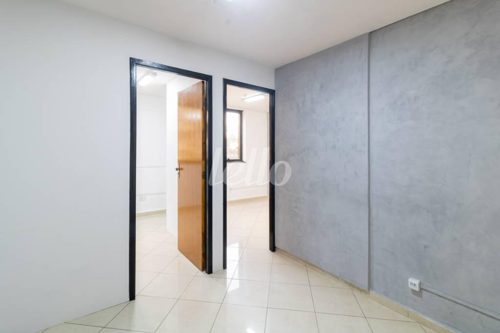 SALA 1 de Sala / Conjunto para alugar, Padrão com 35 m², e 1 vaga em Vila Gomes Cardim - São Paulo