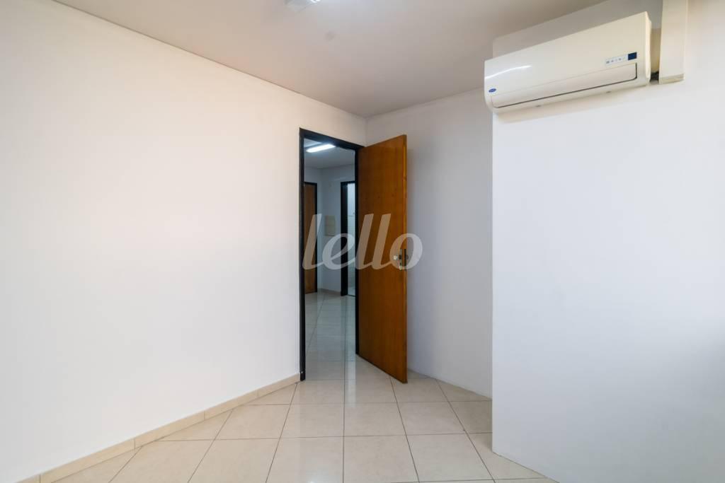 SALA 3 de Sala / Conjunto para alugar, Padrão com 35 m², e 1 vaga em Vila Gomes Cardim - São Paulo