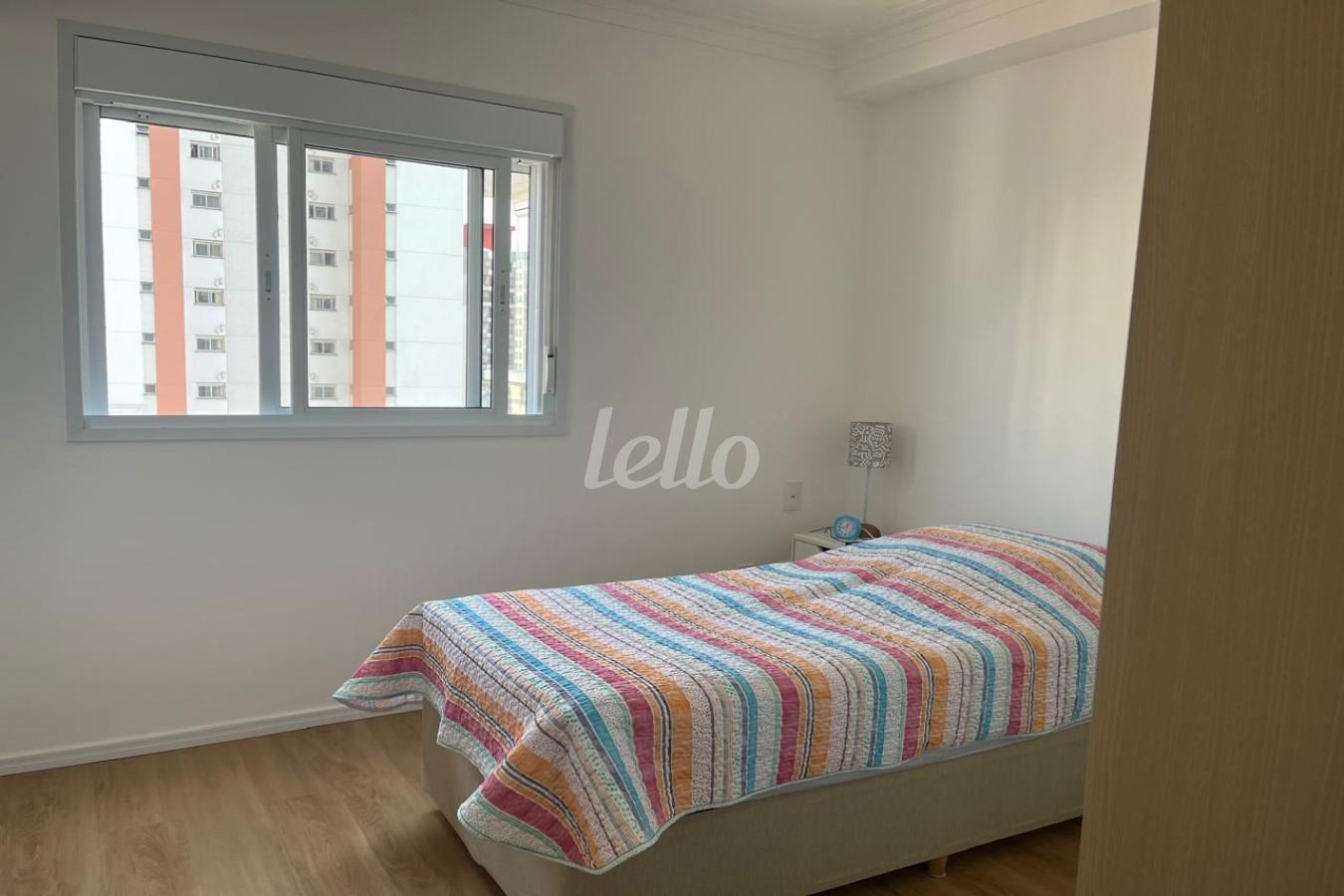 SUÍTE de Apartamento à venda, Padrão com 72 m², 2 quartos e 1 vaga em Vila Gomes Cardim - São Paulo