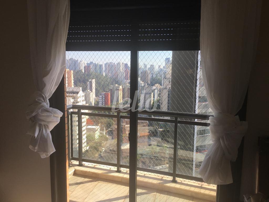 SUITE 2 de Apartamento para alugar, Padrão com 190 m², 2 quartos e 4 vagas em Vila Andrade - São Paulo