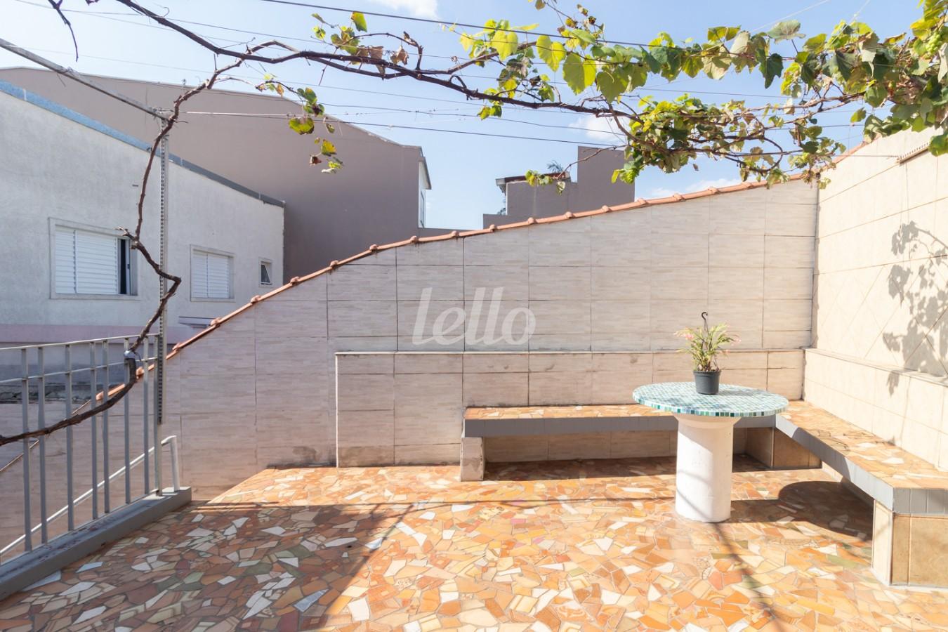 44 - TERRAÇO de Casa à venda, sobrado com 180 m², 3 quartos e 2 vagas em Belenzinho - São Paulo