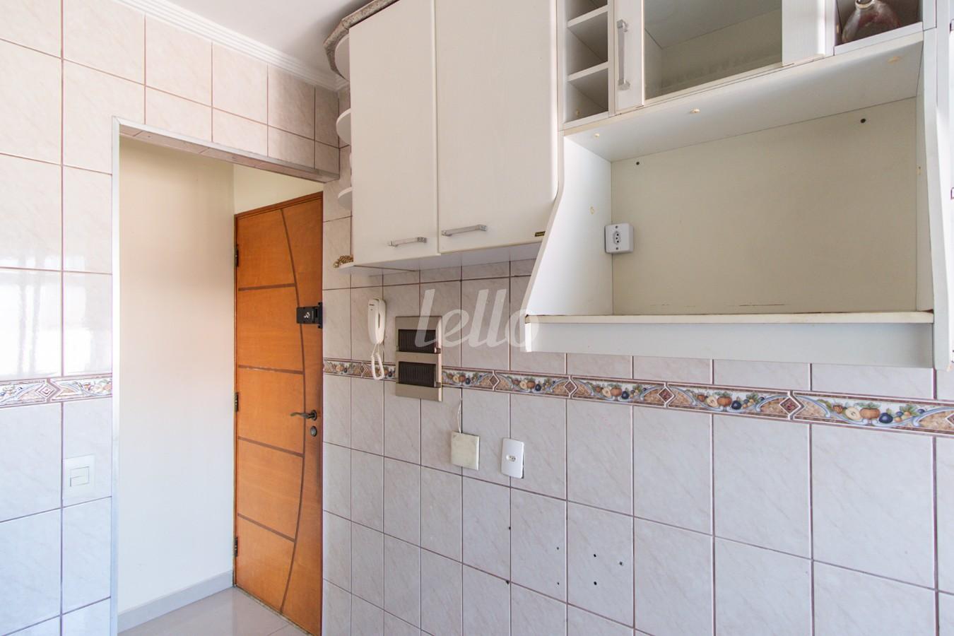 05COZINHA_003 de Apartamento para alugar, Padrão com 65 m², 3 quartos e 1 vaga em Jardim Santa Terezinha - São Paulo