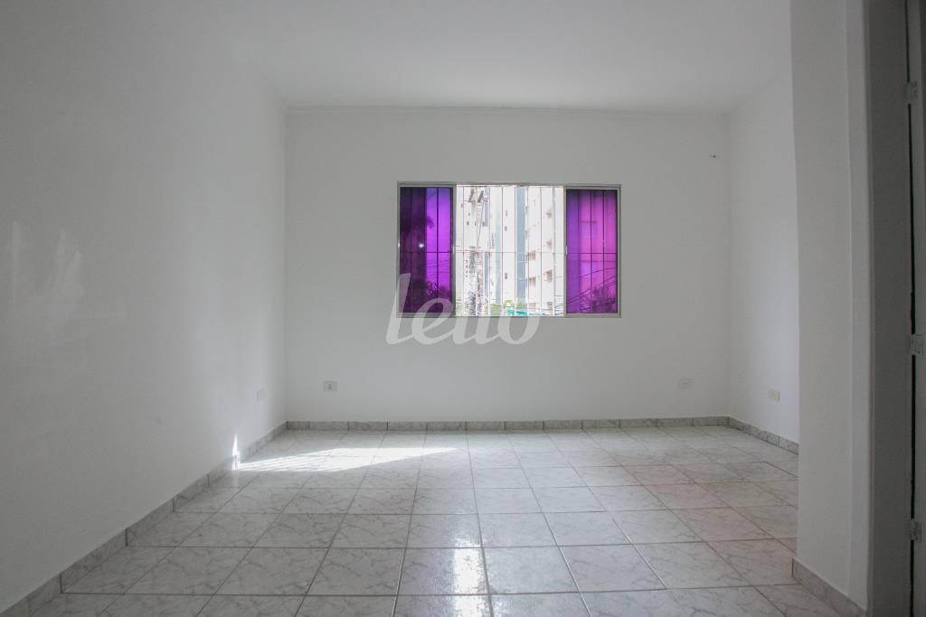 3 de Sala / Conjunto para alugar, Padrão com 60 m², e em Vila Gomes Cardim - São Paulo