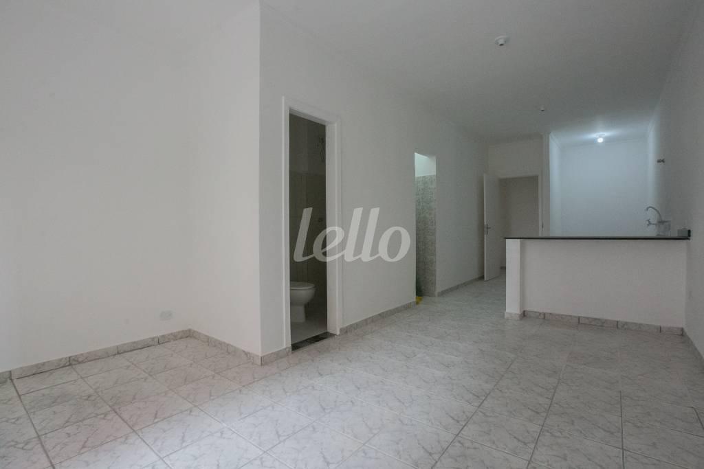 5 de Sala / Conjunto para alugar, Padrão com 60 m², e em Vila Gomes Cardim - São Paulo