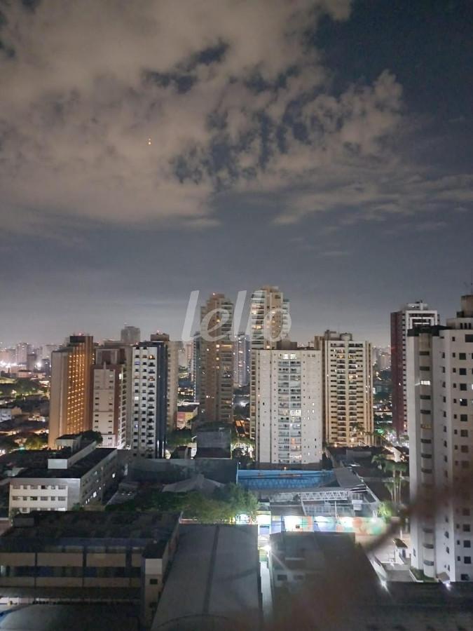 VISTA de Apartamento à venda, Padrão com 150 m², 4 quartos e 3 vagas em Vila Gomes Cardim - São Paulo