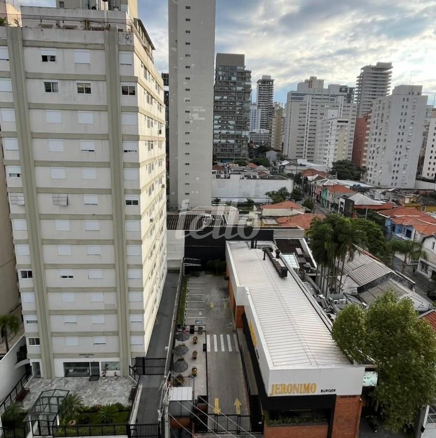 VISTA de Apartamento à venda, Padrão com 80 m², 2 quartos e 1 vaga em Jardins - São Paulo