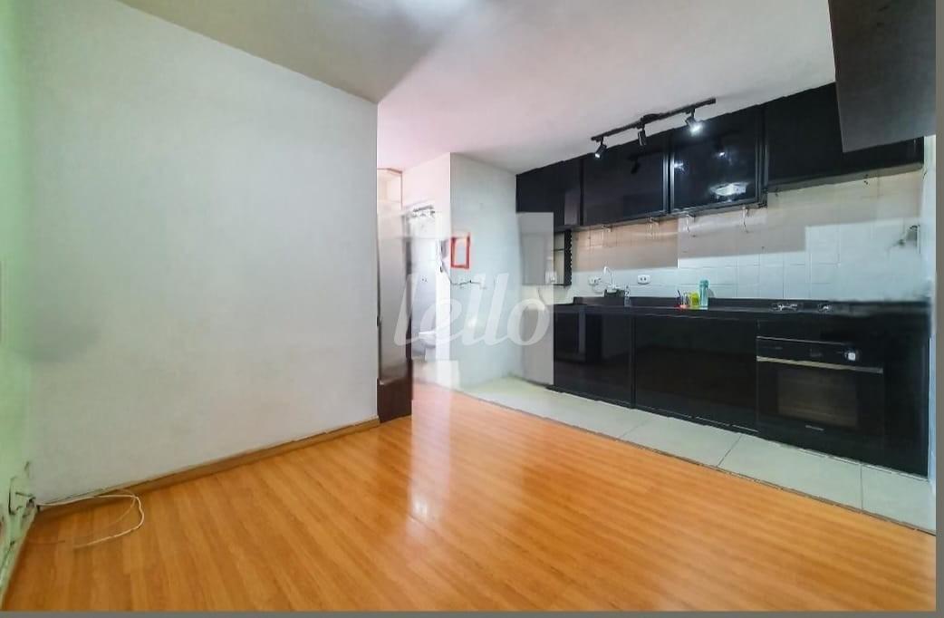 COZINHA de Apartamento à venda, Padrão com 49 m², 1 quarto e 1 vaga em Liberdade - São Paulo