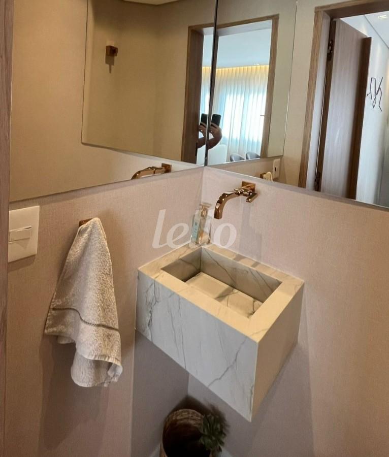 LAVABO de Apartamento à venda, Padrão com 80 m², 2 quartos e 1 vaga em Jardins - São Paulo