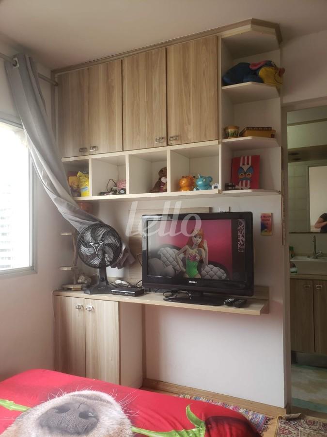 QUARTO de Apartamento à venda, Padrão com 49 m², 1 quarto e 1 vaga em Liberdade - São Paulo