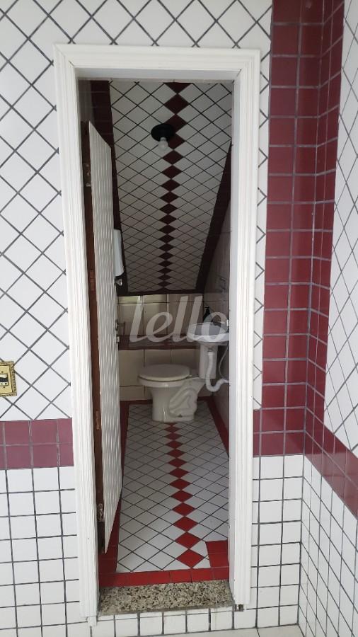 WC de Prédio Comercial à venda, Monousuário com 700 m², e em Santana - São Paulo