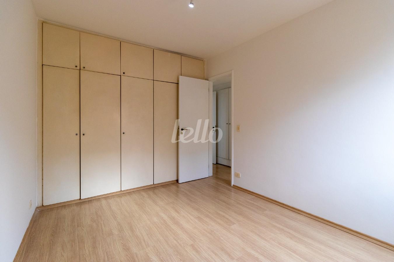 DORMITORIO 1 de Apartamento para alugar, Padrão com 75 m², 2 quartos e 1 vaga em Vila Clementino - São Paulo