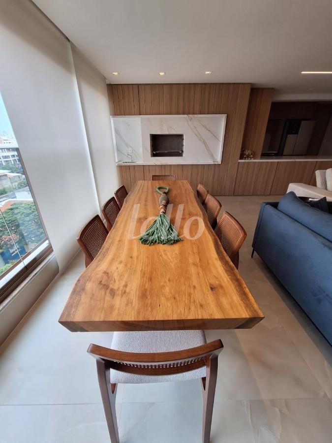 VARANDA de Apartamento à venda, Padrão com 110 m², 1 quarto e 2 vagas em Brooklin Novo - São Paulo