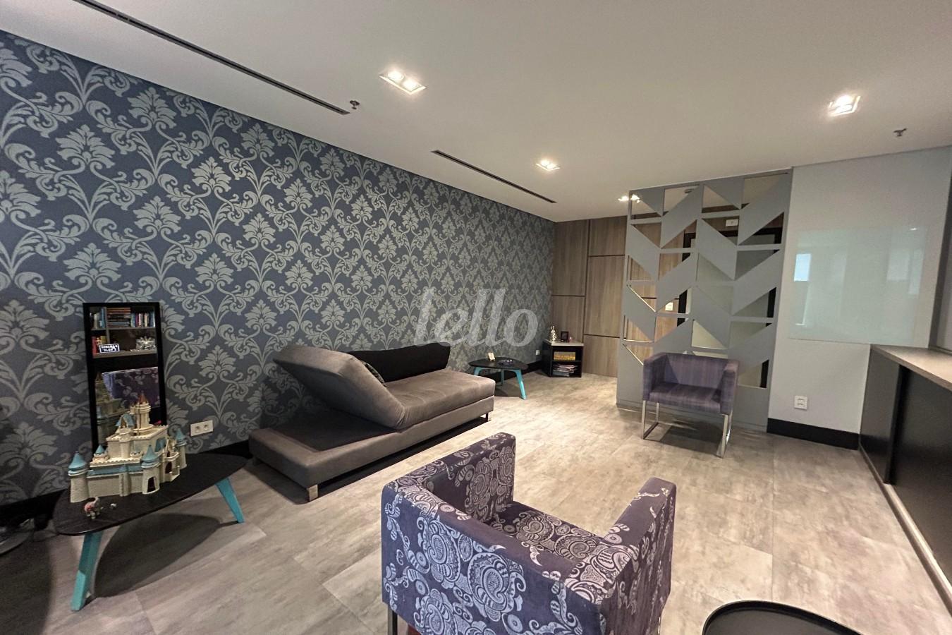 SALA de Sala / Conjunto à venda, Padrão com 39 m², e 1 vaga em Santana - São Paulo