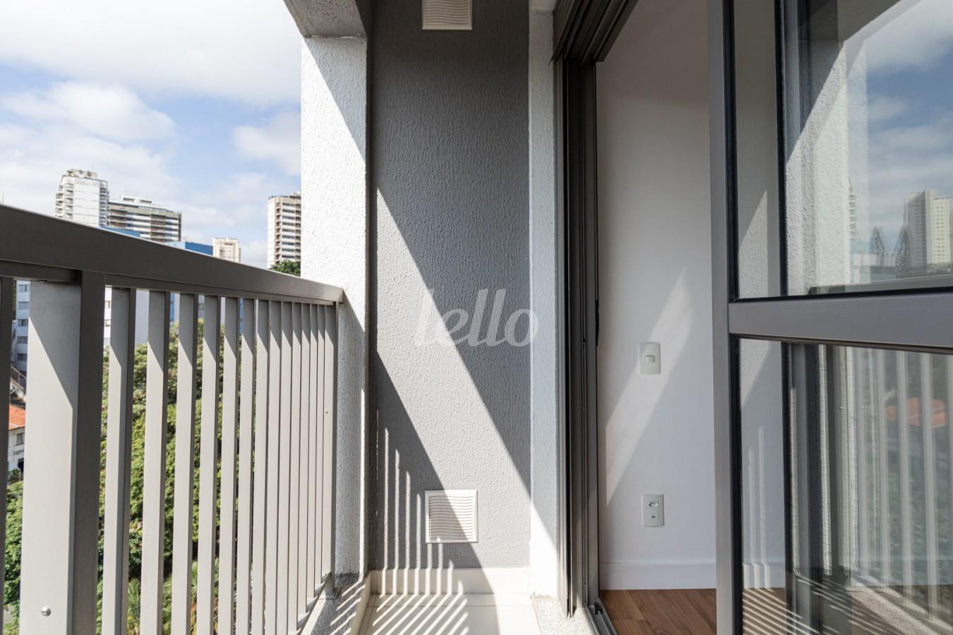 SUITE 2 de Apartamento para alugar, Padrão com 76 m², 2 quartos e 1 vaga em Vila Anglo Brasileira - São Paulo