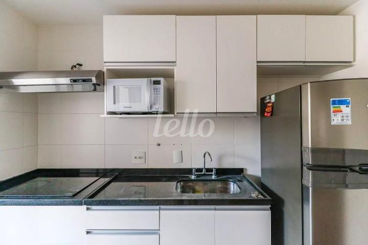 COZINHA de Apartamento para alugar, Padrão com 74 m², 2 quartos e 1 vaga em Vila Gertrudes - São Paulo