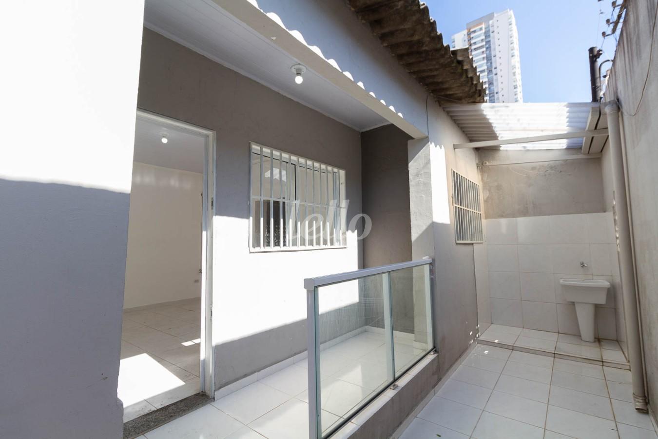 AREA DE SERVIÇO de Casa para alugar, de vila - térrea com 60 m², 1 quarto e em Vila Aricanduva - São Paulo