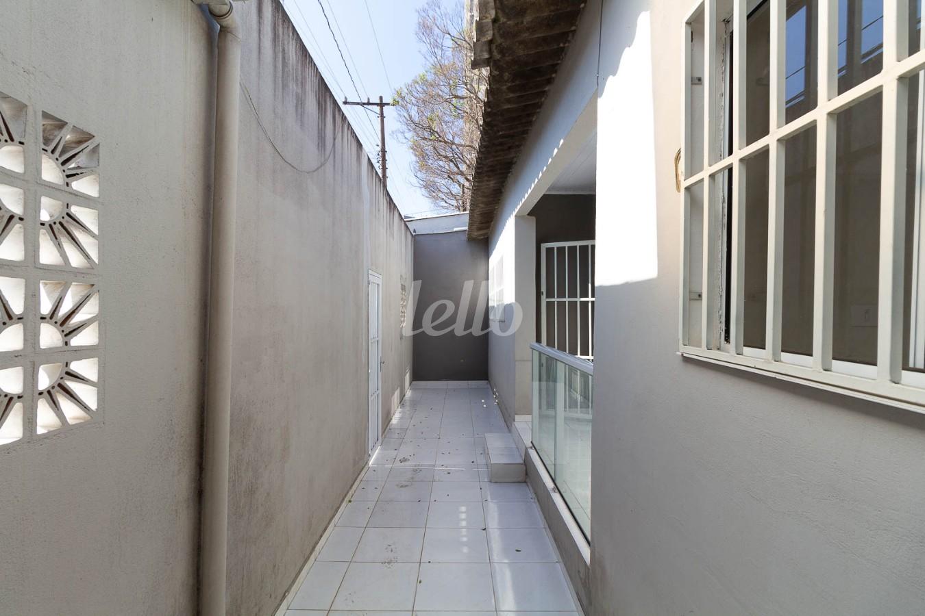 AREA DE SERVIÇO de Casa para alugar, de vila - térrea com 60 m², 1 quarto e em Vila Aricanduva - São Paulo