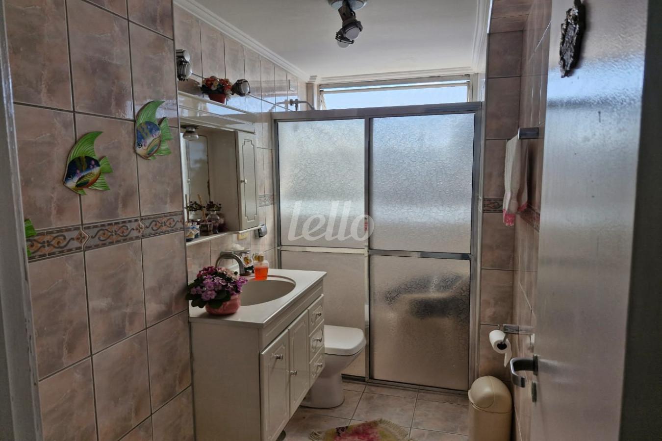 BANHEIRO de Apartamento à venda, Padrão com 98 m², 3 quartos e 1 vaga em Santana - São Paulo