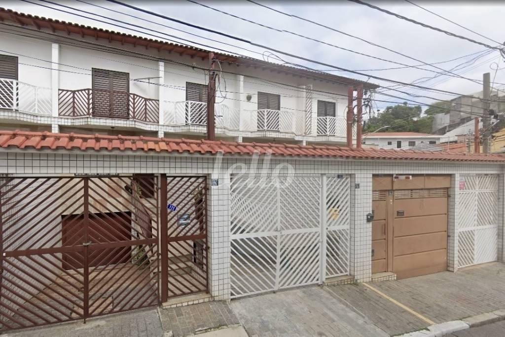 FACHADA de Casa à venda, sobrado com 104 m², 2 quartos e 4 vagas em Vila Isolina Mazzei - São Paulo