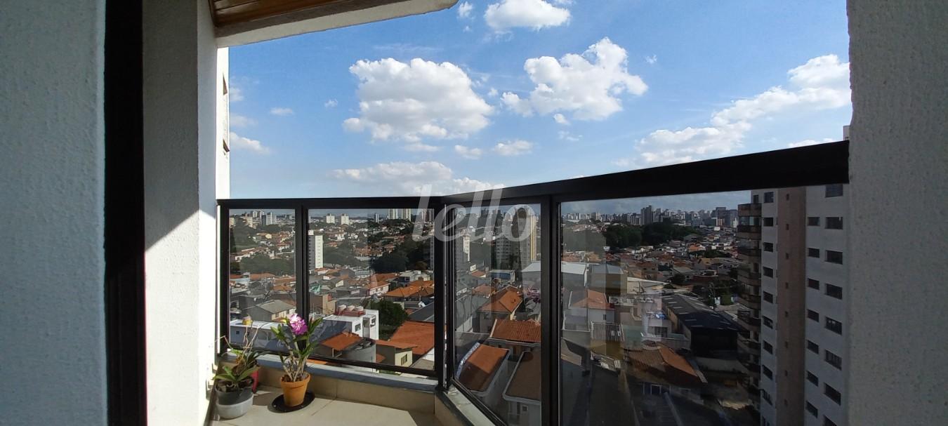 VISTA EXTERNA de Apartamento à venda, Padrão com 70 m², 3 quartos e 1 vaga em Vila Brasilio Machado - São Paulo