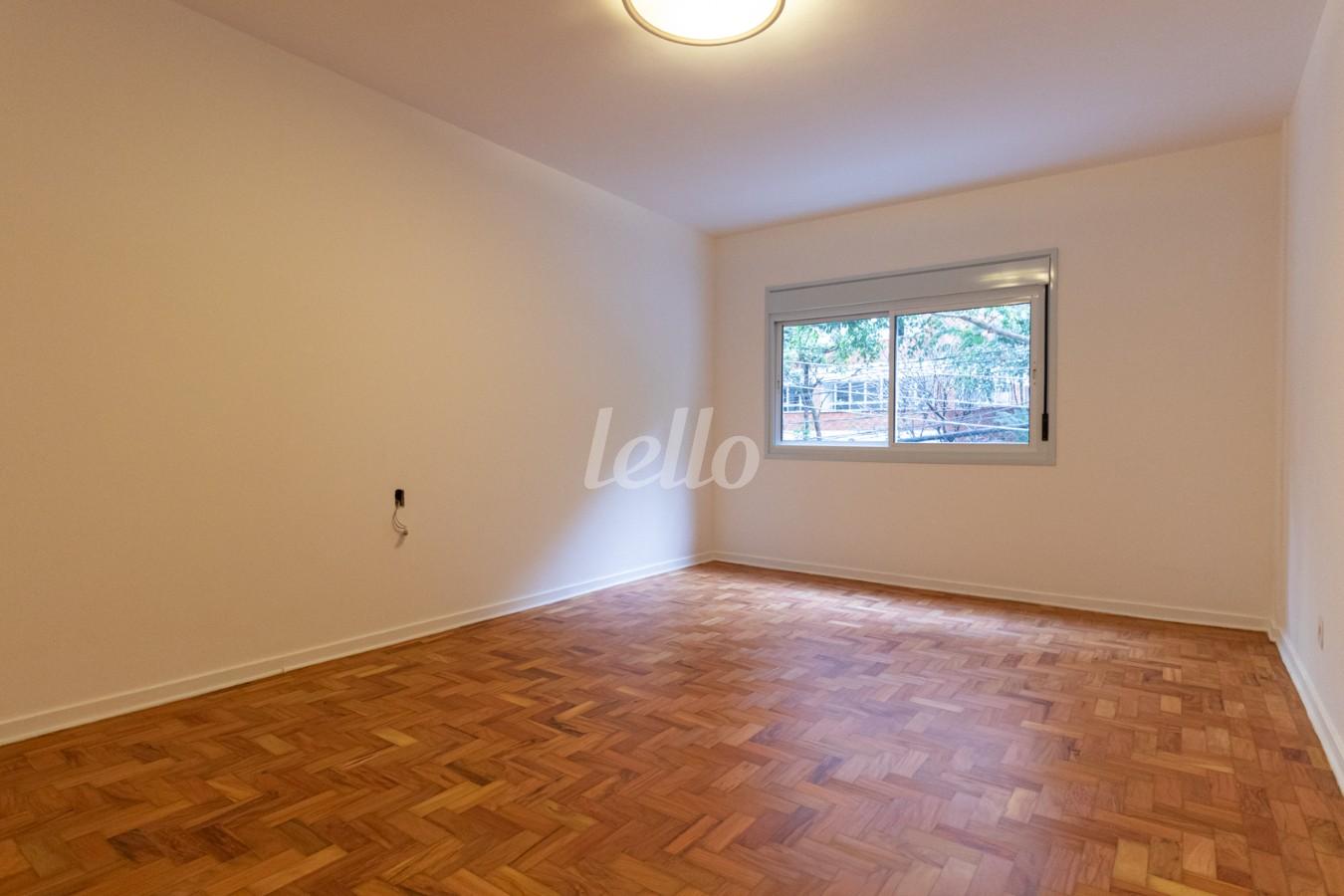 DORMITORIO-1 de Apartamento à venda, Padrão com 187 m², 3 quartos e 1 vaga em Jardim Paulista - São Paulo