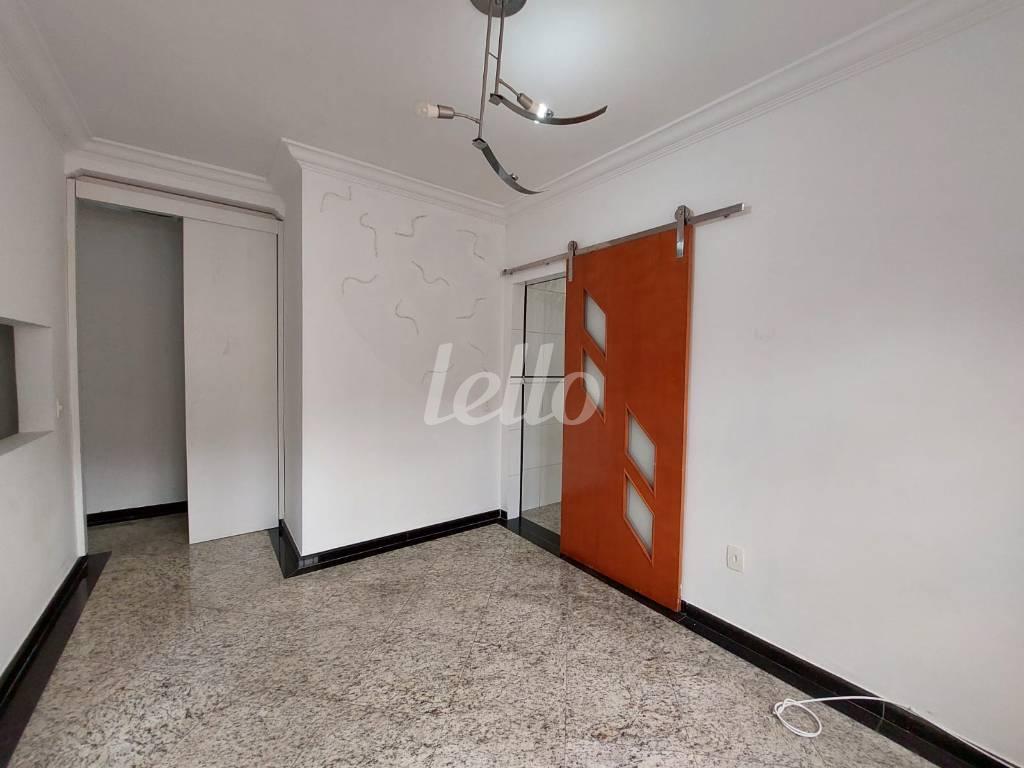 COPA de Casa para alugar, sobrado com 175 m², e 3 vagas em Vila Gomes Cardim - São Paulo