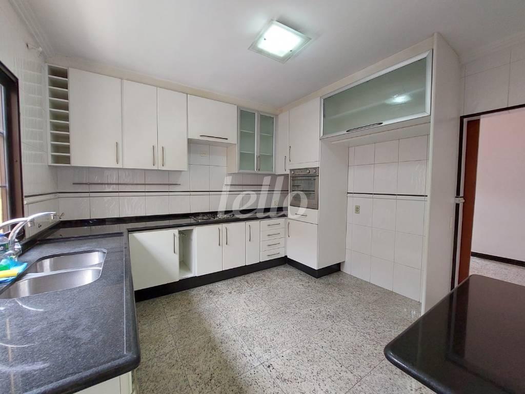 COZINHA de Casa para alugar, sobrado com 175 m², e 3 vagas em Vila Gomes Cardim - São Paulo