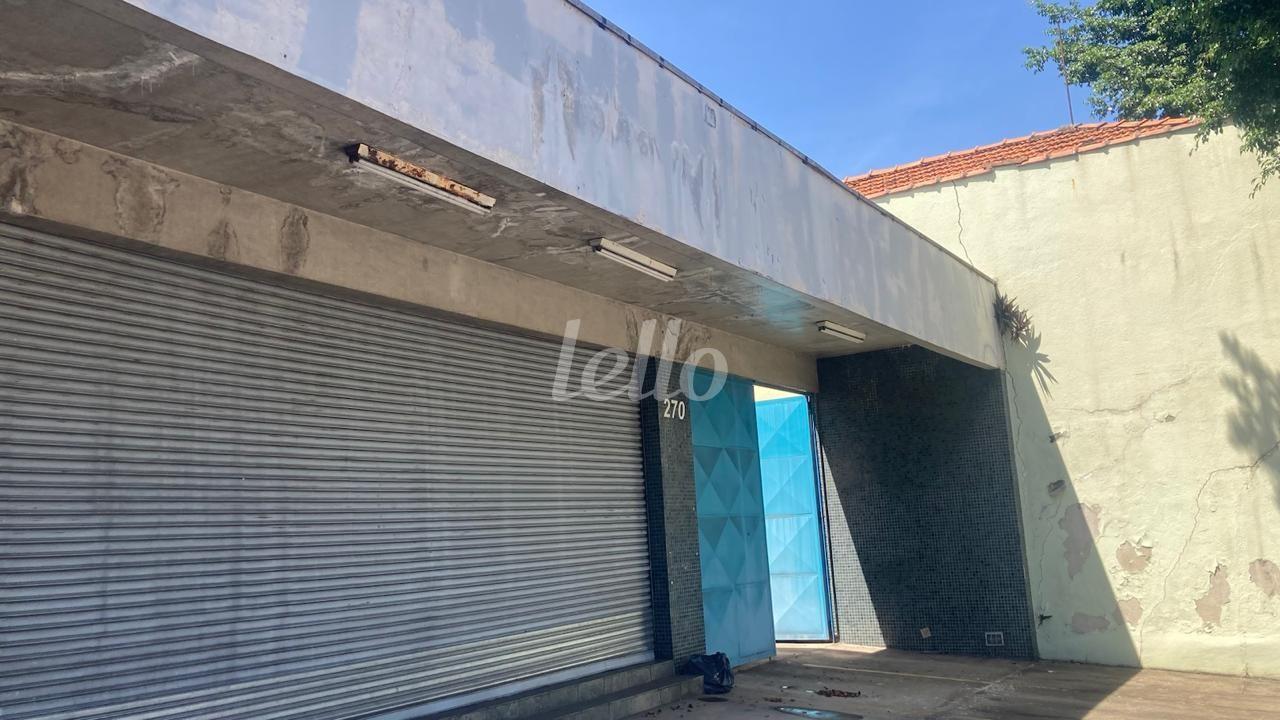 FOTOS (4) de Galpão/Armazém à venda, Padrão com 670 m², e 12 vagas em Santana - São Paulo