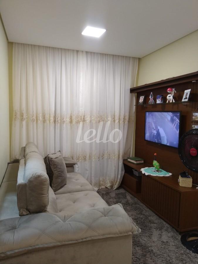 SALA de Apartamento à venda, Padrão com 51 m², 2 quartos e 1 vaga em Vila Antonieta - São Paulo