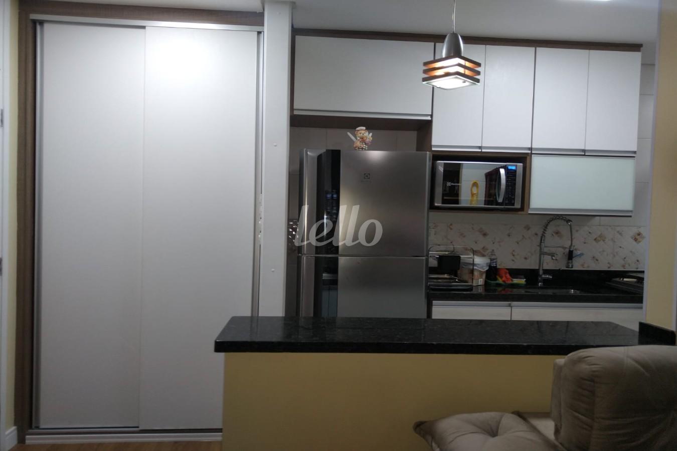 COZINHA de Apartamento à venda, Padrão com 51 m², 2 quartos e 1 vaga em Vila Antonieta - São Paulo