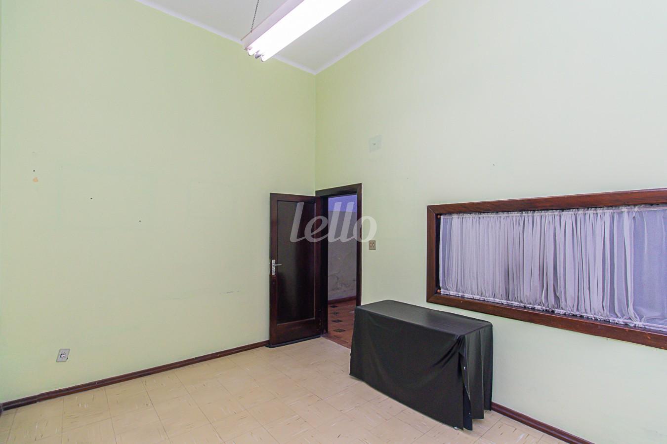 SALA-1 de Sala / Conjunto para alugar, Padrão com 34 m², e em Centro - Santo André