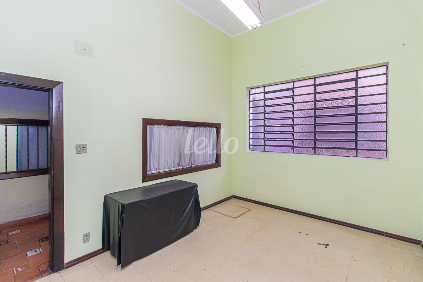 SALA-1 de Sala / Conjunto para alugar, Padrão com 34 m², e em Centro - Santo André