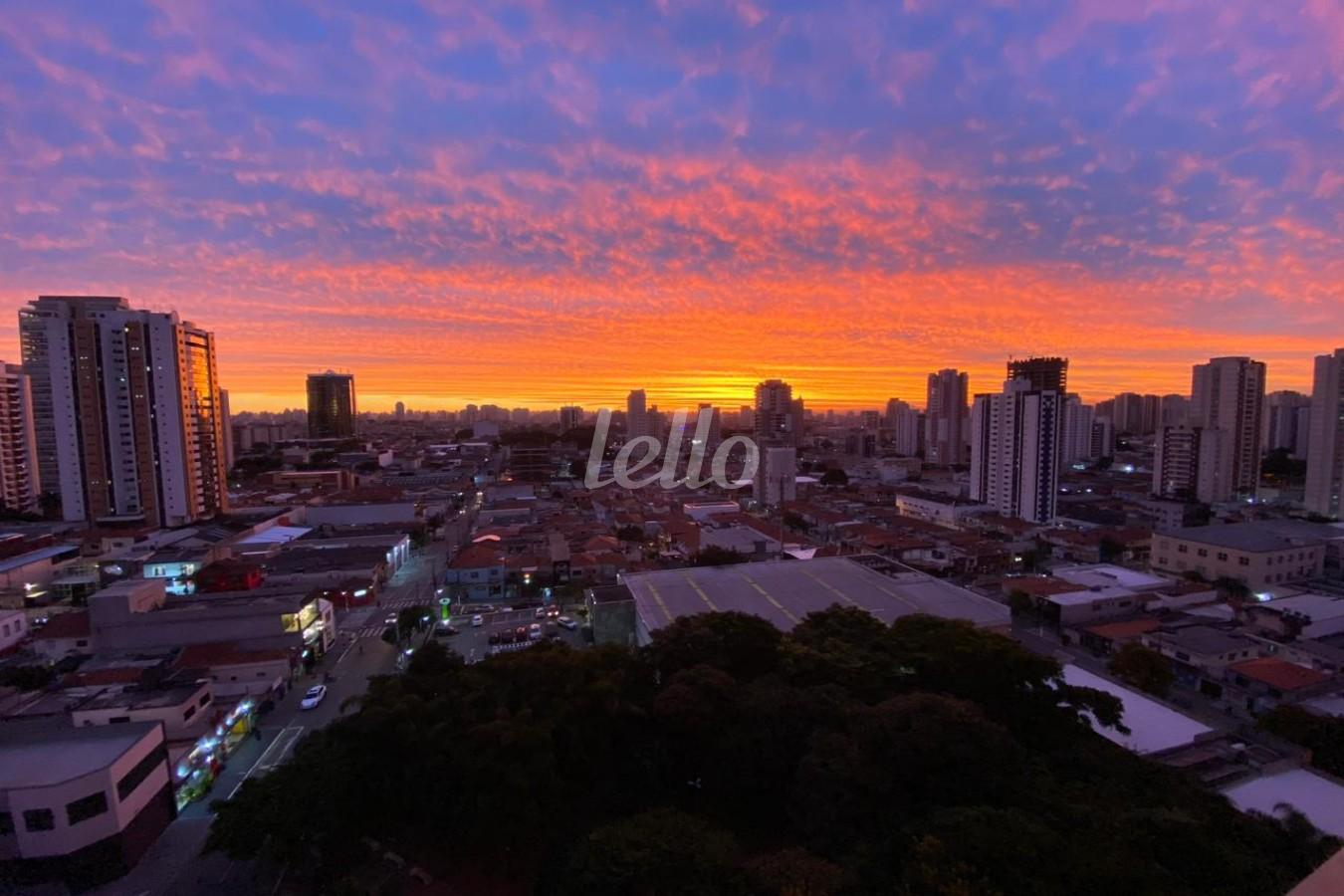 VISTA de Apartamento à venda, Padrão com 195 m², 4 quartos e 4 vagas em Vila Gomes Cardim - São Paulo