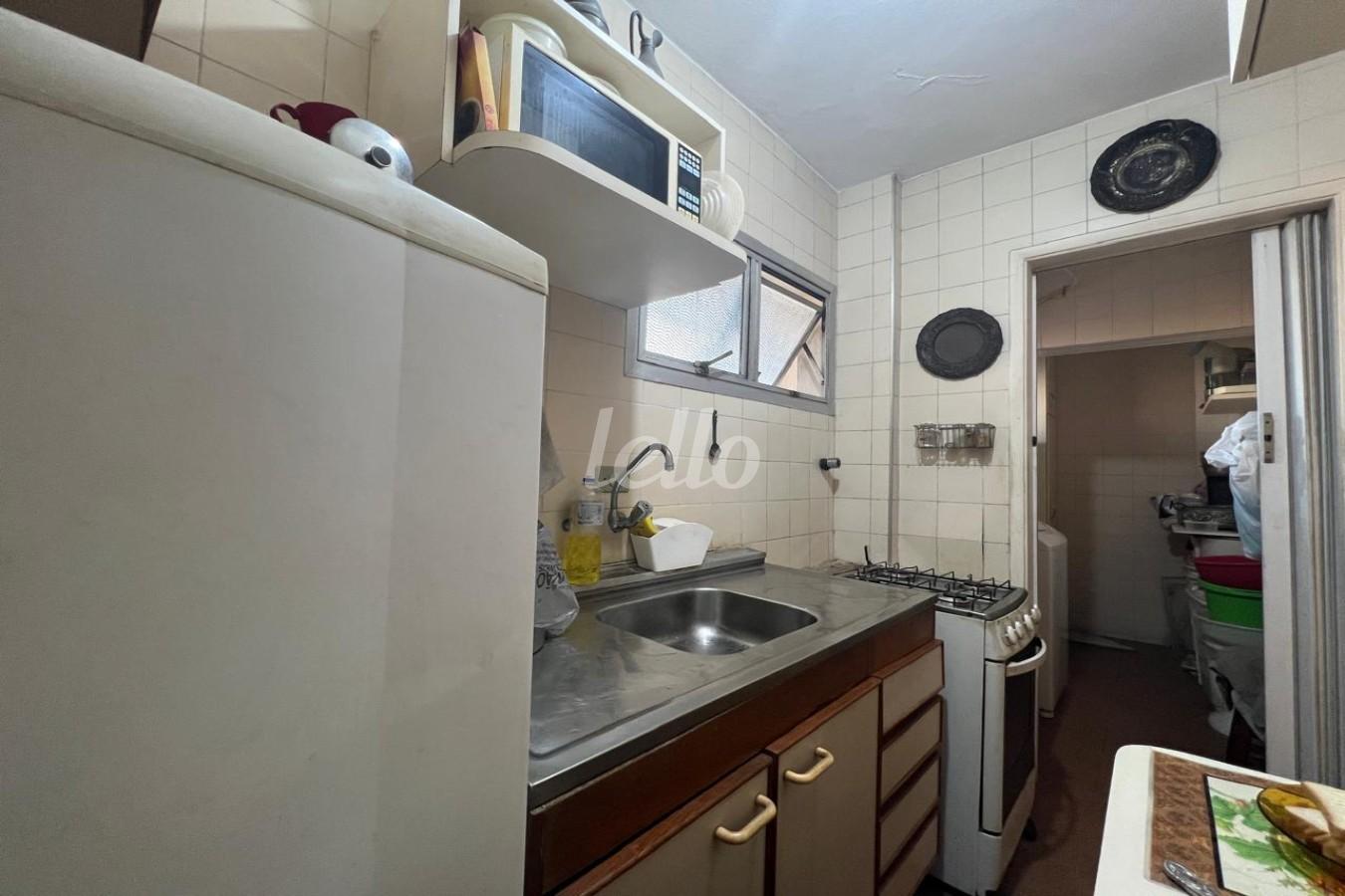 COZINHA de Apartamento à venda, Padrão com 50 m², 2 quartos e em Cerqueira César - São Paulo