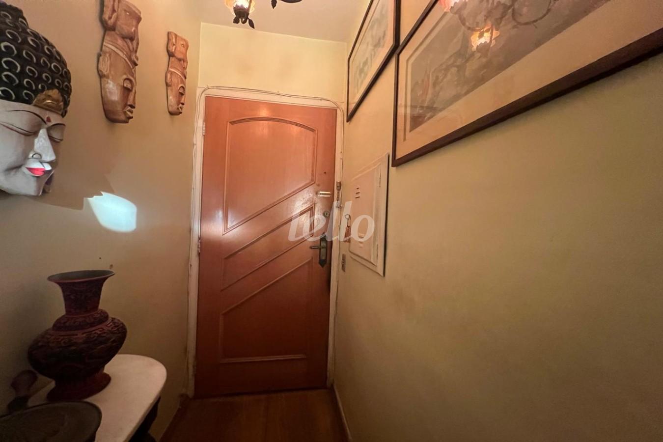 HALL DE ENTRADA de Apartamento à venda, Padrão com 50 m², 2 quartos e em Cerqueira César - São Paulo