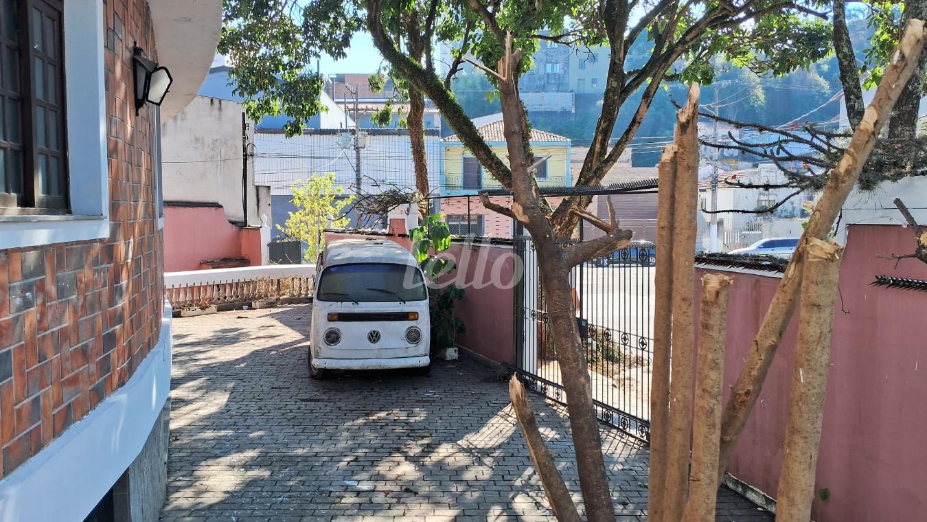 FRENTE de Casa à venda, sobrado com 322 m², e em Vila Oratório - São Paulo