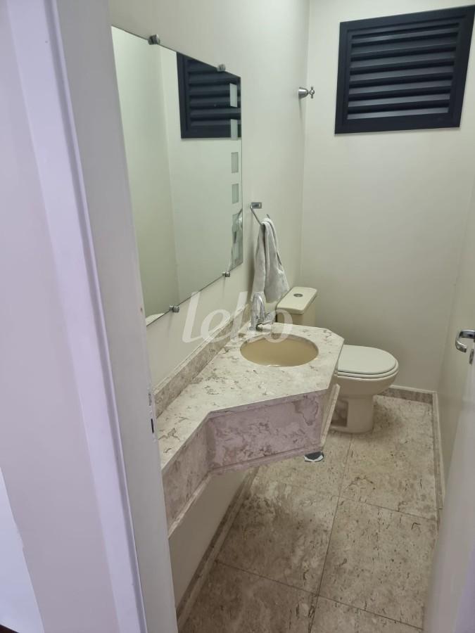 LAVABO de Apartamento à venda, Padrão com 130 m², 3 quartos e 3 vagas em Jardim São Paulo - São Paulo