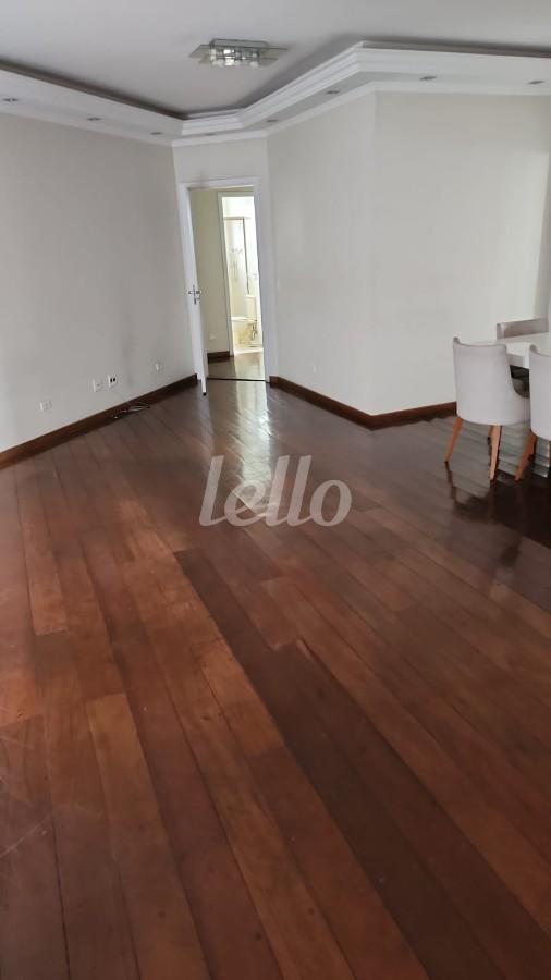 SALA de Apartamento à venda, Padrão com 130 m², 3 quartos e 3 vagas em Jardim São Paulo - São Paulo