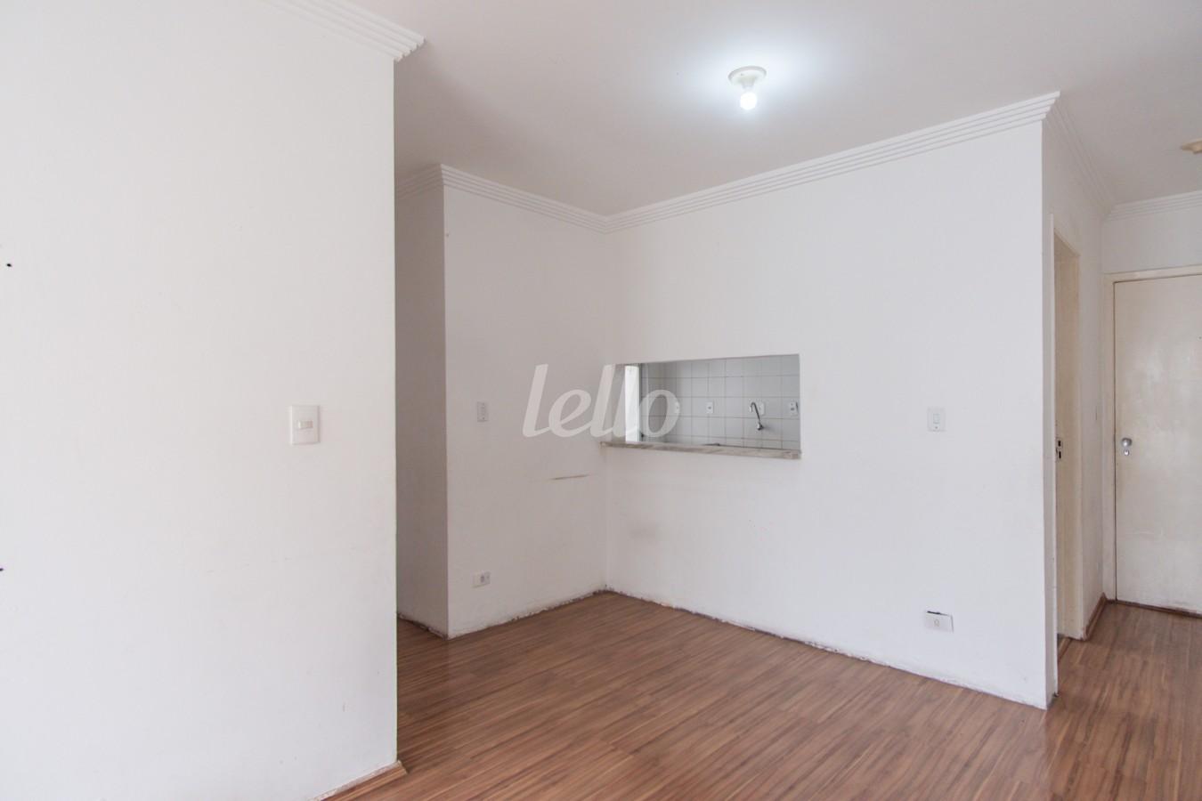 03SALA_002 de Apartamento para alugar, Padrão com 65 m², 3 quartos e 1 vaga em Vila Matilde - São Paulo